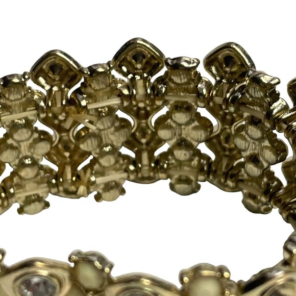 Vintage Stretch Bracelet Gold Tone Faux Pearls Rhinestones u Expandable Costume - Picture 3 of 5
